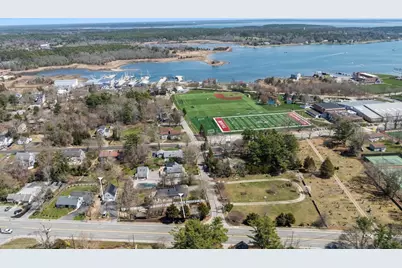 468 Mill St, Marion, MA 02738 - Photo 1