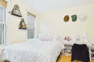 9 Mullins Ct, Cambridge, MA 02141 - Photo 7