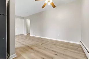 6 Venice St, Danvers, MA 01923 - Photo 9