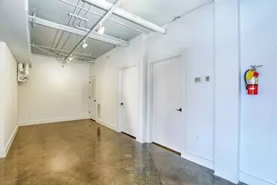 1 Johnny Cake Hill #3, New Bedford, MA 02740 - Photo 9