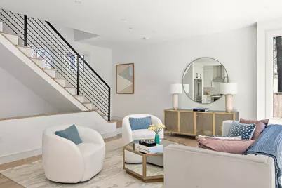 10 Thingvalla Ave, Cambridge, MA 02138 - Photo 9