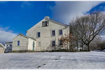 19 Ash St, Marlborough, MA 01752 - Photo 3