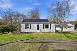 26 Haskell St, Agawam, MA 01001 - Photo 1