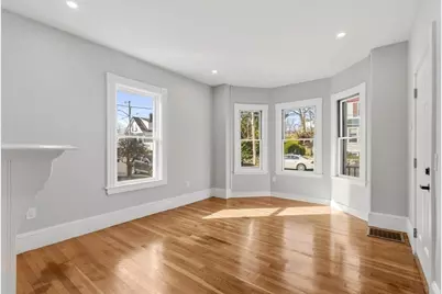 55 Winthrop Street, Lynn, MA 01904 - Photo 9