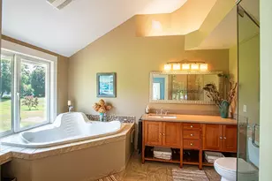 136 Main St, Hatfield, MA 01038 - Photo 21