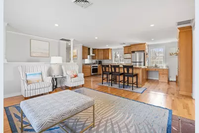 18 Captain Towne Rd, Sandwich, MA 02537 - Photo 7