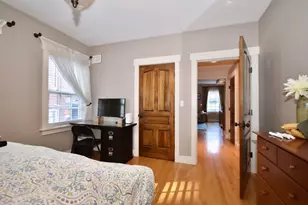 30 Centre St, New Bedford, MA 02740 - Photo 17