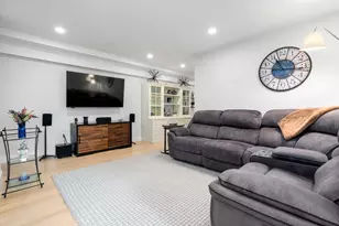 1069 Washington St, Boston, MA 02124 - Photo 7