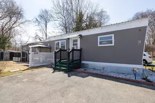 229 Miller St, Ludlow, MA 01056 - Photo 3