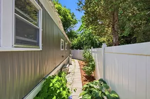 229 Miller St, Ludlow, MA 01056 - Photo 17