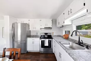 229 Miller St, Ludlow, MA 01056 - Photo 3