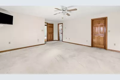 15 Tremont St, Stoneham, MA 02180 - Photo 33