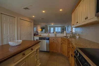 4 Highland Terrace #403, Plymouth, MA 02360 - Photo 7