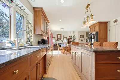 107 Mill St, Franklin, MA 02038 - Photo 13