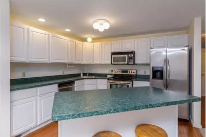 51 Sawmill Pond Road #51, Fitchburg, MA 01420 - Photo 3