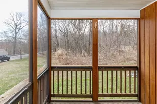51 Sawmill Pond Rd, Fitchburg, MA 01420 - Photo 11