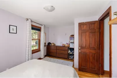 31 W Division St, Holbrook, MA 02343 - Photo 15