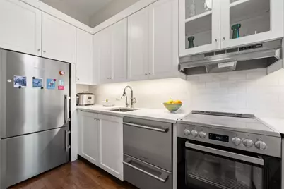 95 Beacon #9, Boston, MA 02108 - Photo 9