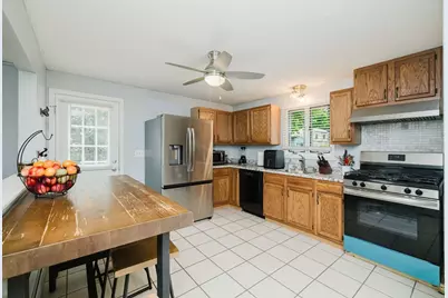 117 Saint Andre Dr #117, Uxbridge, MA 01569 - Photo 3