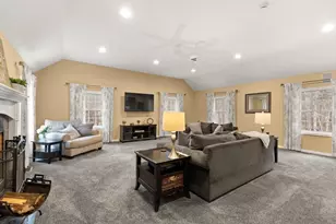 41 Chestnut Rd, Tyngsborough, MA 01879 - Photo 15