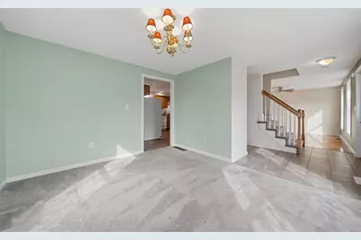 9 Photine Dr, Lowell, MA 01854 - Photo 7