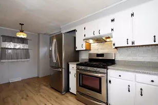 59 Bridge St, Fairhaven, MA 02719 - Photo 21