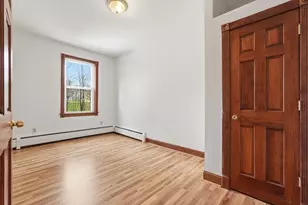 20 Perkins St, Westfield, MA 01085 - Photo 25