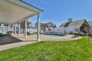 5 Coastline Dr, Mashpee, MA 02649 - Photo 3