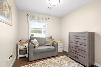 201 Caroline Dr, Bellingham, MA 02019 - Photo 7