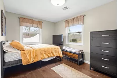 201 Caroline Dr, Bellingham, MA 02019 - Photo 9