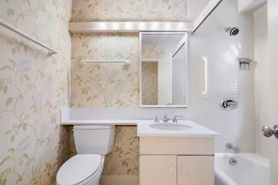 180 Beacon Street #6A, Boston, MA 02116 - Photo 17