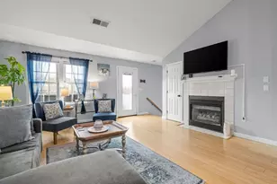 324 Tilden Commons Ln, Braintree, MA 02184 - Photo 5