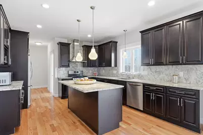 39 Iadarola Ave, Milford, MA 01757 - Photo 7