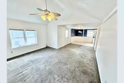 28 Maple Street, Chicopee, MA 01020 - Photo 21