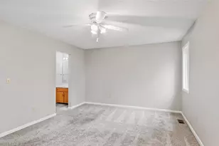 93 Oakwood Ln, Worcester, MA 01604 - Photo 13