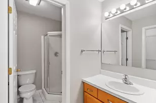 93 Oakwood Ln, Worcester, MA 01604 - Photo 15