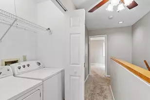 93 Oakwood Ln, Worcester, MA 01604 - Photo 19