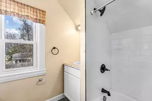 61 Spencer St, Springfield, MA 01118 - Photo 21