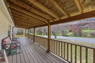 240 Upper Rd, Deerfield, MA 01342 - Photo 9