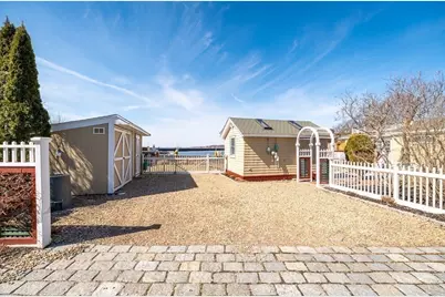 127-131 Eastern Point Blvd, Gloucester, MA 01930 - Photo 37