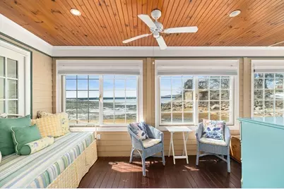 127-131 Eastern Point Blvd, Gloucester, MA 01930 - Photo 9