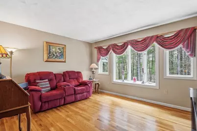 914 Sherwood Forest Lane #914, Saugus, MA 01906 - Photo 15