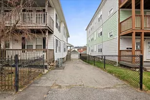 34 Dartmouth St, Worcester, MA 01604 - Photo 41