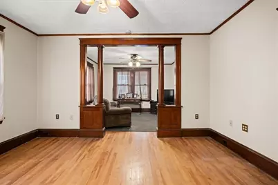 34 Dartmouth St, Worcester, MA 01604 - Photo 21