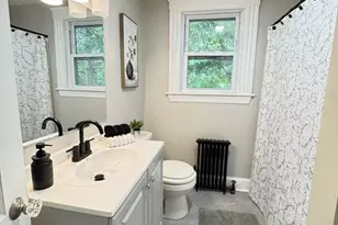 26 Hobson St, Methuen, MA 01844 - Photo 3
