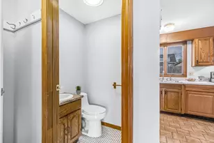 32-34 Van Buren Ave, Springfield, MA 01104 - Photo 15