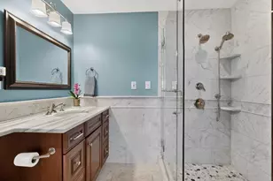 18 Hancock St, Boston, MA 02114 - Photo 19
