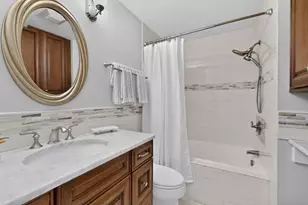 18 Hancock St, Boston, MA 02114 - Photo 19