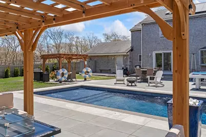 105 Whalers Walk, Edgartown, MA 02539 - Photo 11
