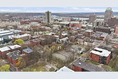 18 Salem St, Springfield, MA 01105 - Photo 15